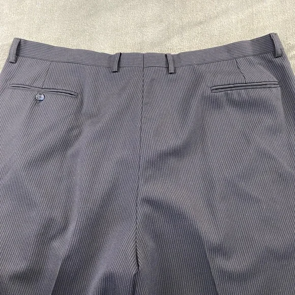 Jones New York Collection Men's L 48 Pinstripe Wool Suit‎ Jacket and Pants Set